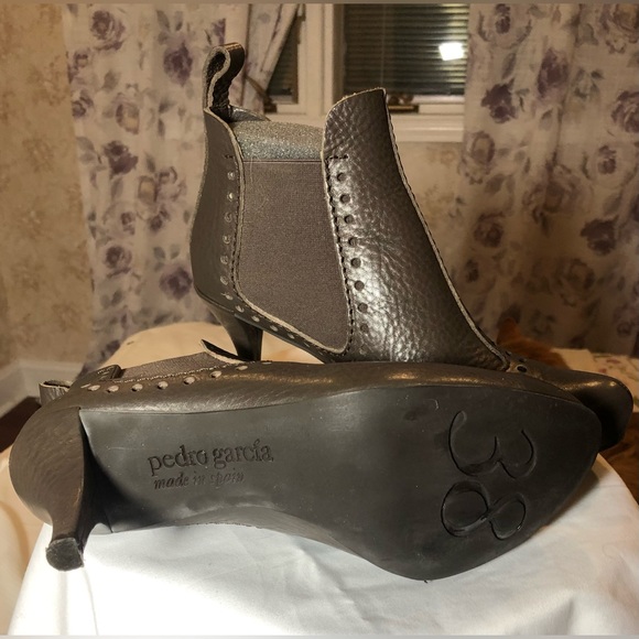 Pedro Garcia Brown Leather Justine Chelsea Stretch Ankle Boots - Picture 2 of 13